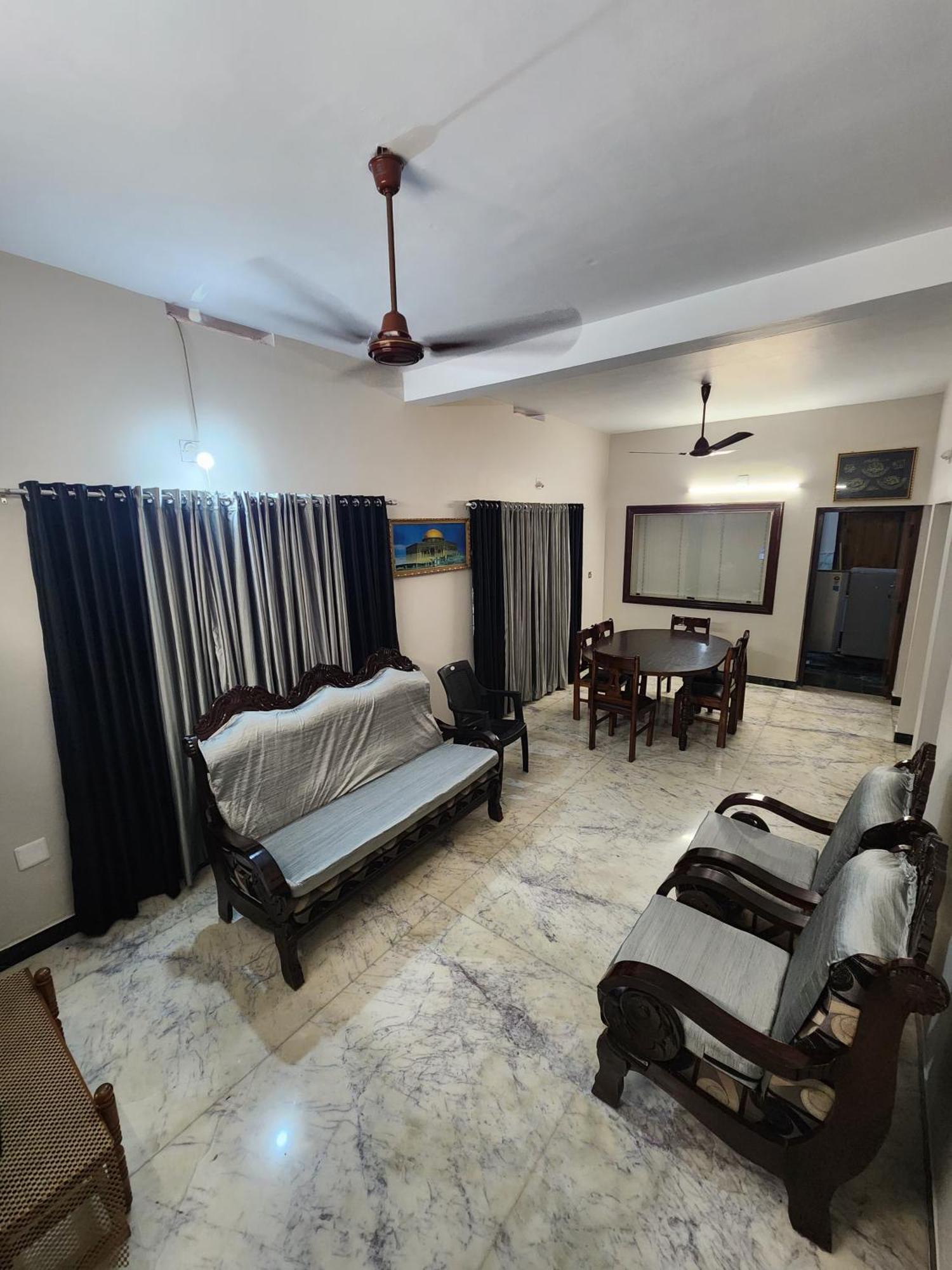 Budget Home Kochi Exterior foto